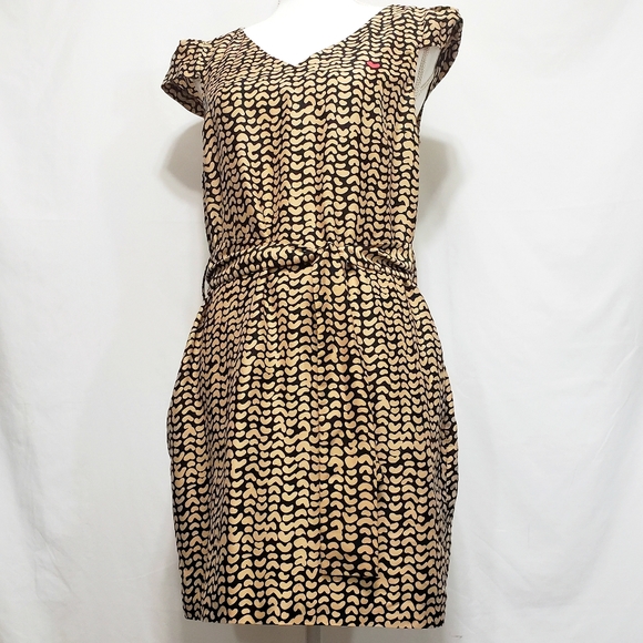 Rachel Roy Heart On Sleeve Dress Sz 6 EUC - Picture 3 of 8